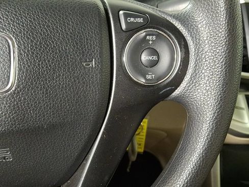Used 2013 Honda Accord LX image 21