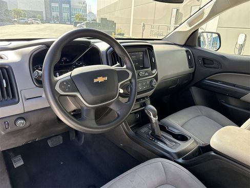 Used 2022 Chevrolet Colorado W/T w/ WT Convenience Package image 17