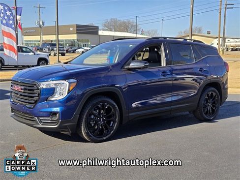 Used 2022 GMC Terrain SLT w/ Infotainment Package II image 7