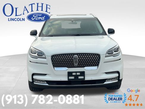 Used 2020 Lincoln Aviator Reserve w/ Equipment Group 202A image 8