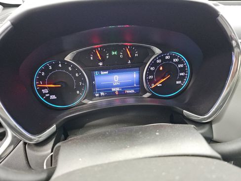 Used 2019 Chevrolet Equinox LT FWD image 10