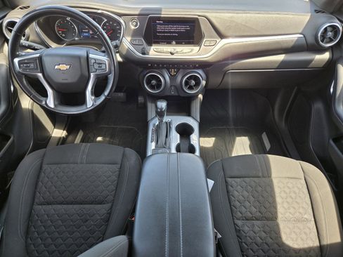 Used 2020 Chevrolet Blazer LT FWD image 14