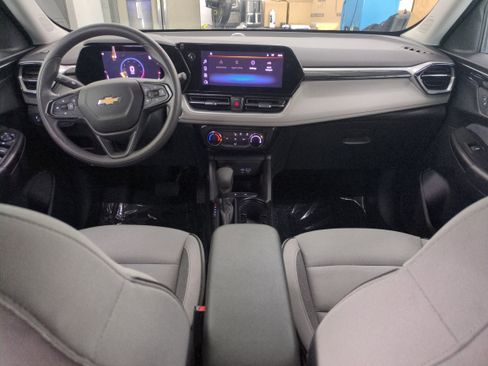 Used 2024 Chevrolet TrailBlazer LT image 17