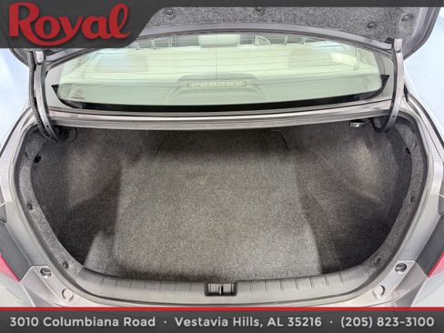 Used 2017 Honda Accord LX image 8