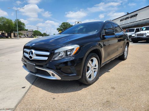 Used 2016 Mercedes-Benz GLA 250 image 1
