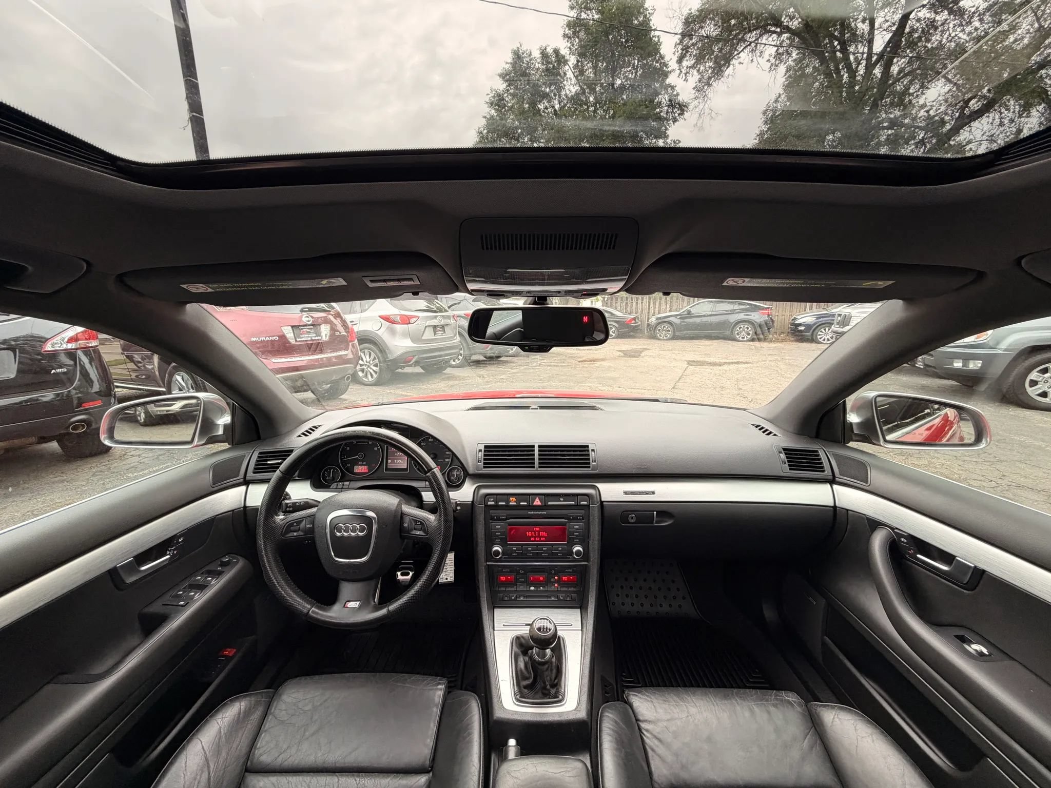 Used 2008 Audi S4 Sedan w/ Convenience Pkg AWD/4WD image 2