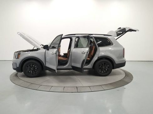 Used 2024 Kia Telluride SX X-Pro AWD/4WD image 13