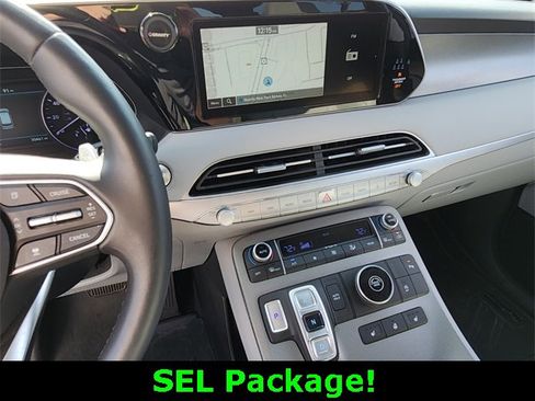 Used 2022 Hyundai Palisade SEL w/ Premium Package image 14