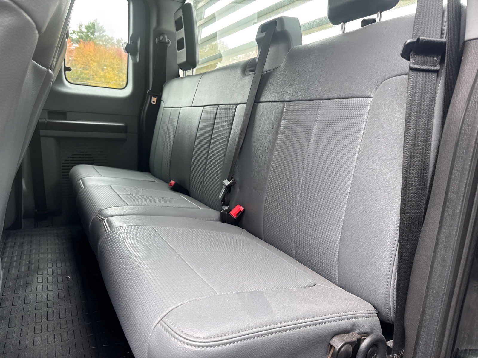 Used 2015 Ford F250 XL w/ Power Equipment Group AWD/4WD image 9