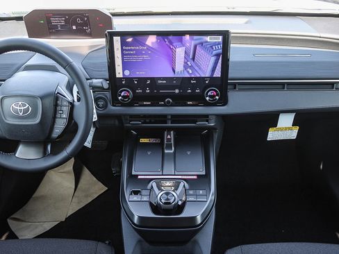 New 2026 Toyota C-HR AWD/4WD image 14
