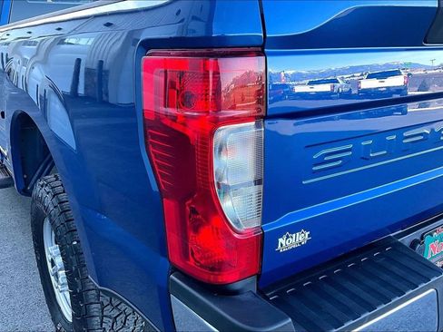 Used 2022 Ford F250 XL w/ Power Equipment Group image 31