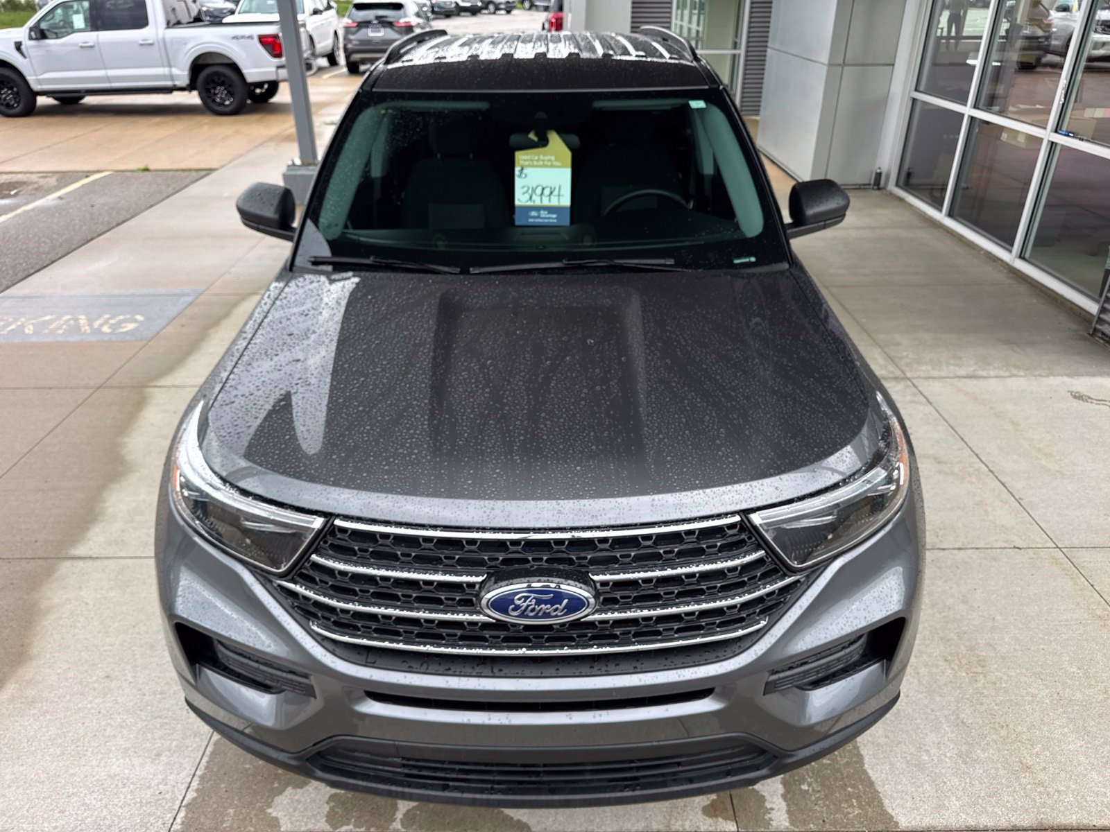 Certified 2024 Ford Explorer XLT w/ Class IV Trailer Tow Package AWD/4WD image 12