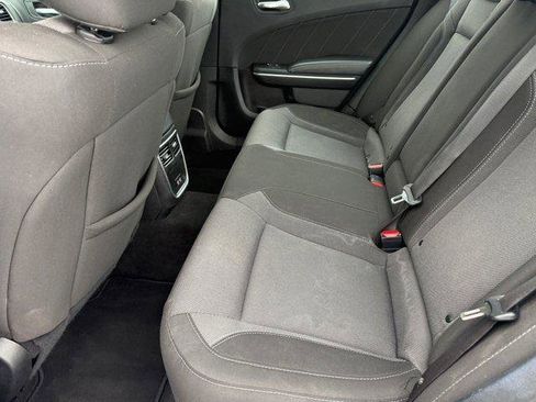 Used 2022 Dodge Charger SXT image 17