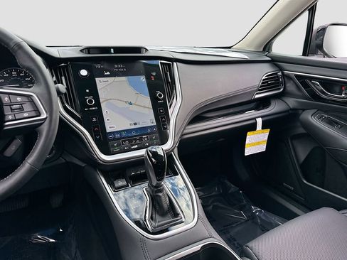 New 2025 Subaru Outback Limited image 25