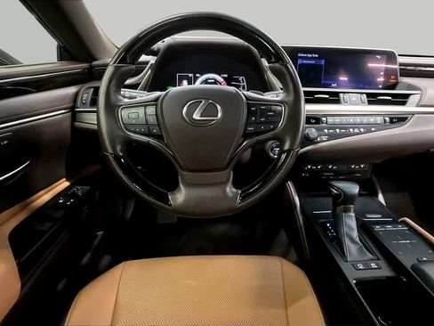 Used 2019 Lexus ES 300h w/ Premium Package FWD image 5