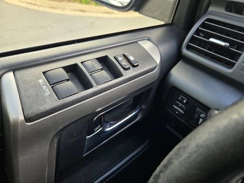 Used 2018 Toyota 4Runner SR5 RWD image 22
