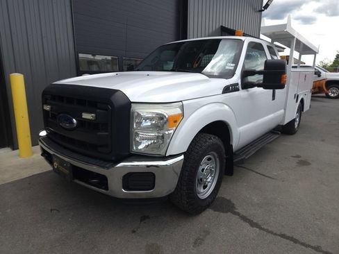 Used 2015 Ford F350 XL RWD image 2