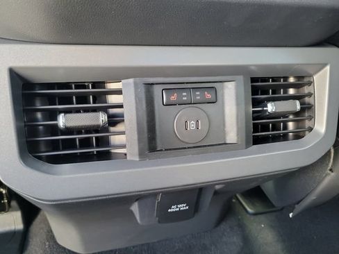 New 2026 Ford F250 Lariat w/ Black Appearance Package AWD/4WD image 18