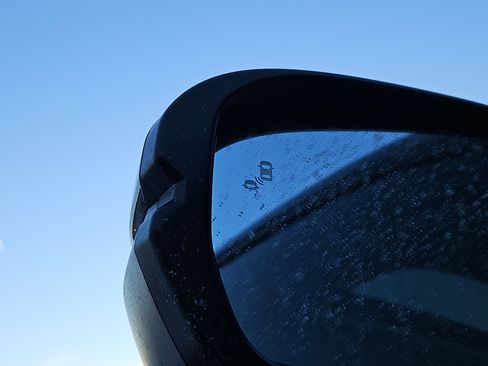 New 2026 Honda HR-V EX-L image 6