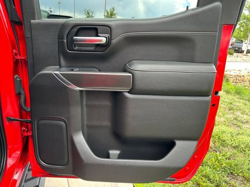 Used 2021 GMC Sierra 1500 AT4 w/ Technology Package AWD/4WD image 28