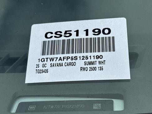 New 2025 GMC Savana 2500 w/ Driver Convenience Package image 37