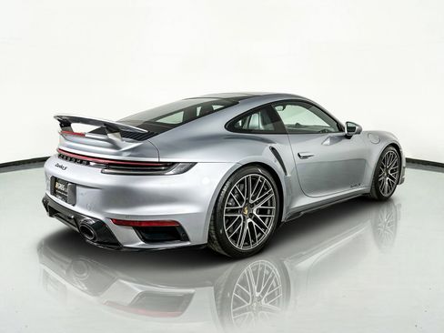 Used 2022 Porsche 911 Turbo S image 8