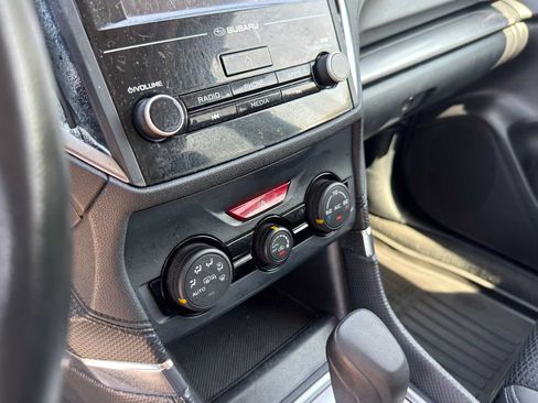 Used 2024 Subaru Forester Premium w/ POP Package 1 AWD/4WD image 16