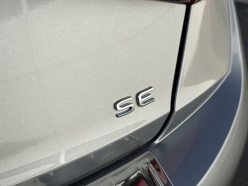 New 2026 Volkswagen Jetta SE image 10