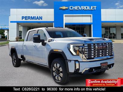 New 2026 GMC Sierra 3500 Denali w/ Denali Reserve Package