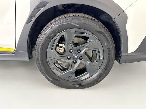 Used 2024 Subaru Crosstrek 2.5i Sport AWD/4WD image 32