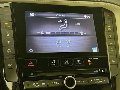 Used 2023 INFINITI QX55 Luxe w/ Cargo Package image 18