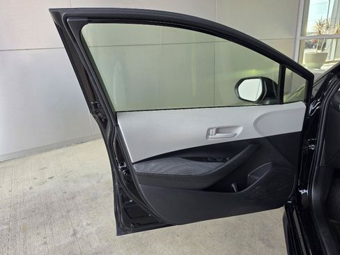 Used 2024 Toyota Corolla LE FWD image 18