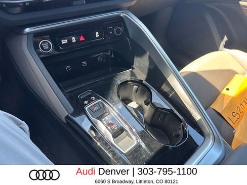 Used 2025 Audi Q5 Premium Plus w/ Premium Plus AWD/4WD image 9