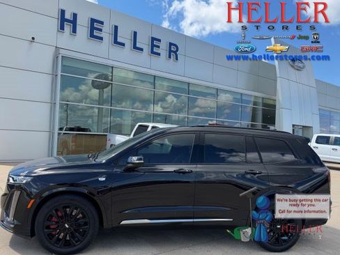Used 2023 Cadillac XT6 Sport w/ Technology Package AWD/4WD image 1