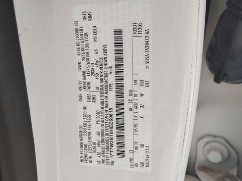 Used 2017 Ford F250 Lariat w/ Lariat Value Package image 19