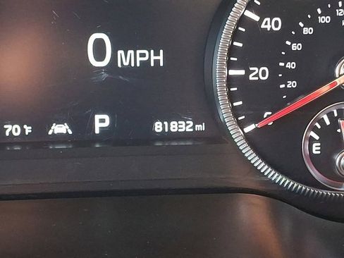 Used 2022 Kia Telluride SX w/ SX Prestige Package image 26