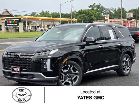 Used 2023 Hyundai Palisade Limited FWD image 1