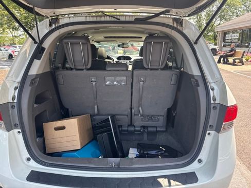 Used 2014 Honda Odyssey EX-L image 24