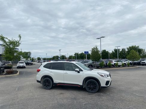 Used 2020 Subaru Forester Sport AWD/4WD image 11
