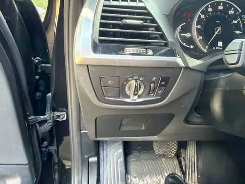 Used 2019 BMW X3 xDrive30i w/ Driving Assistance Package AWD/4WD image 22