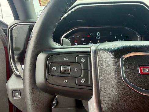 Used 2023 GMC Sierra 1500 SLT AWD/4WD image 34