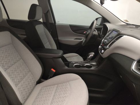 Used 2022 Chevrolet Equinox LT image 21