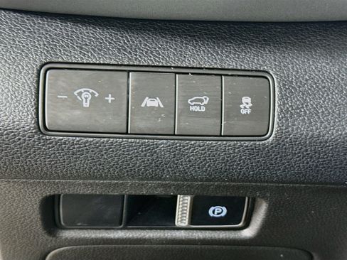 Used 2023 Hyundai Santa Fe SEL FWD image 9