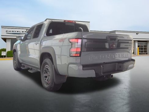 Used 2025 Nissan Frontier PRO-4X AWD/4WD image 7