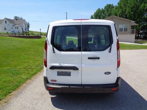 Used 2021 Ford Transit Connect XLT FWD image 4