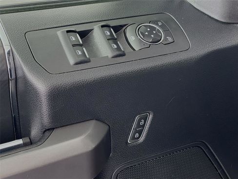 Used 2019 Ford F150 XLT w/ Equipment Group 302A Luxury image 21