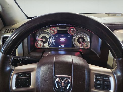Used 2014 RAM 1500 Laramie Longhorn w/ Convenience Group AWD/4WD image 17