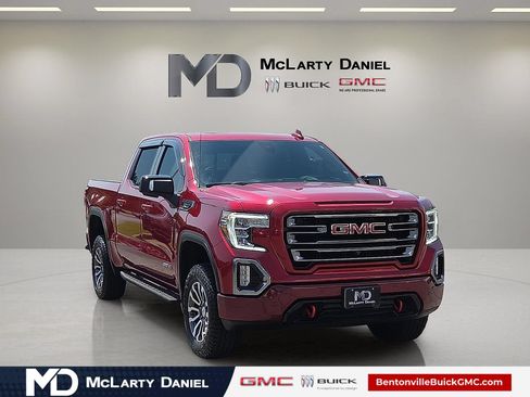 Certified 2021 GMC Sierra 1500 AT4 w/ AT4 Premium Package AWD/4WD image 1