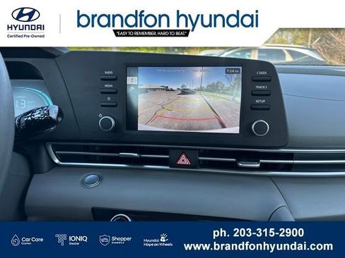Used 2026 Hyundai Elantra Hybrid FWD image 20