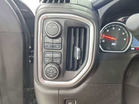 Used 2022 Chevrolet Silverado 1500 High Country AWD/4WD image 27